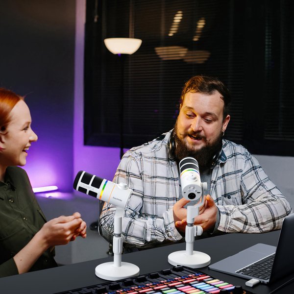 COMICA EJoy D10 PRO RGB Cardioid Dynamic Wireless Microphone (Single) - Image 5