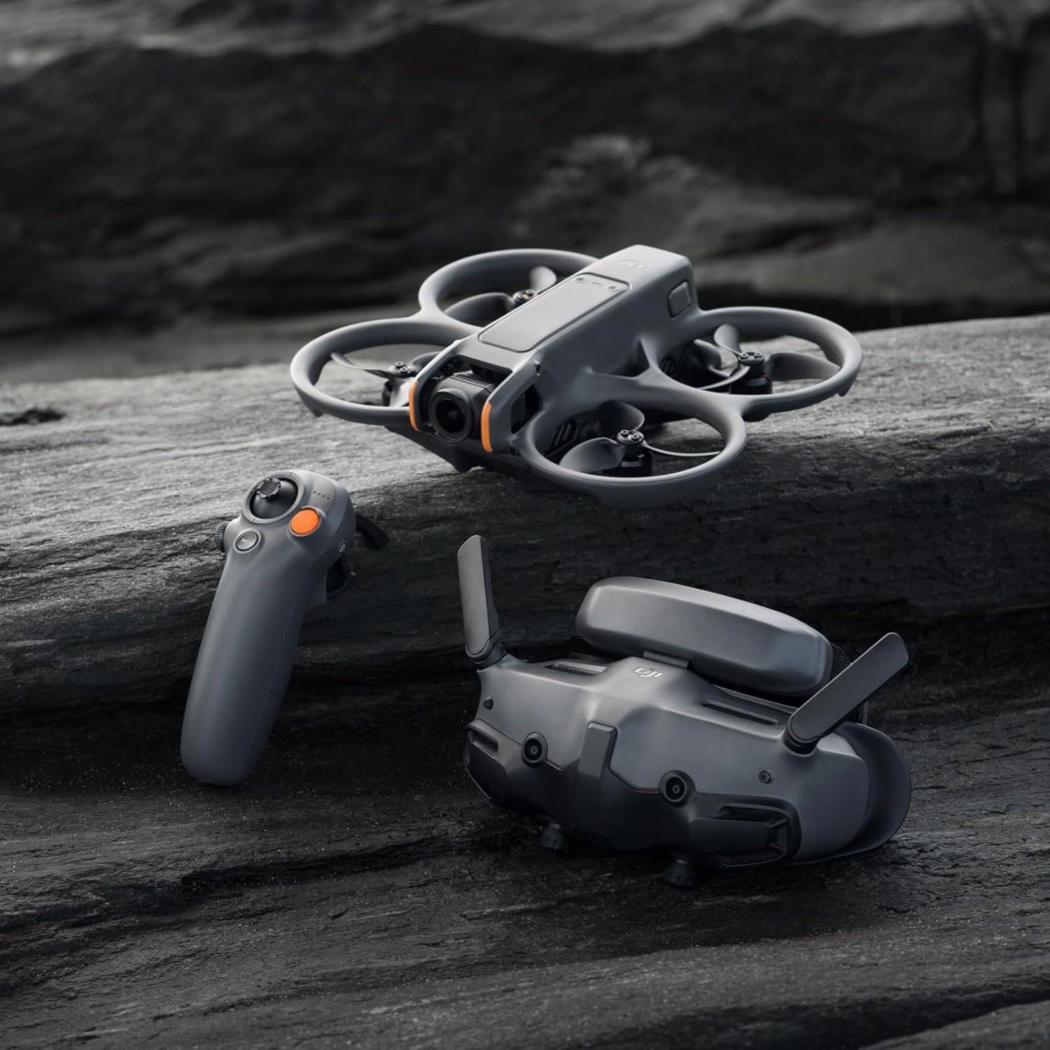 DJI Avata 2 Fly More Combo (THREE BATTERIES) - Image 2