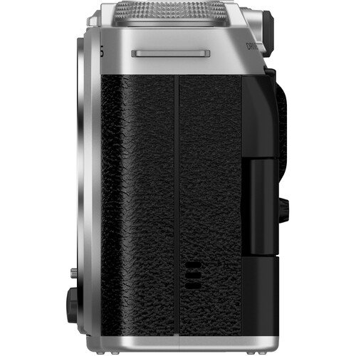 FUJIFILM X-M5 Mirrorless Camera - Image 5